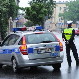 19 –latek jechał 152 km/h w terenie zabudowanym. Teraz będzie podróżował pieszo